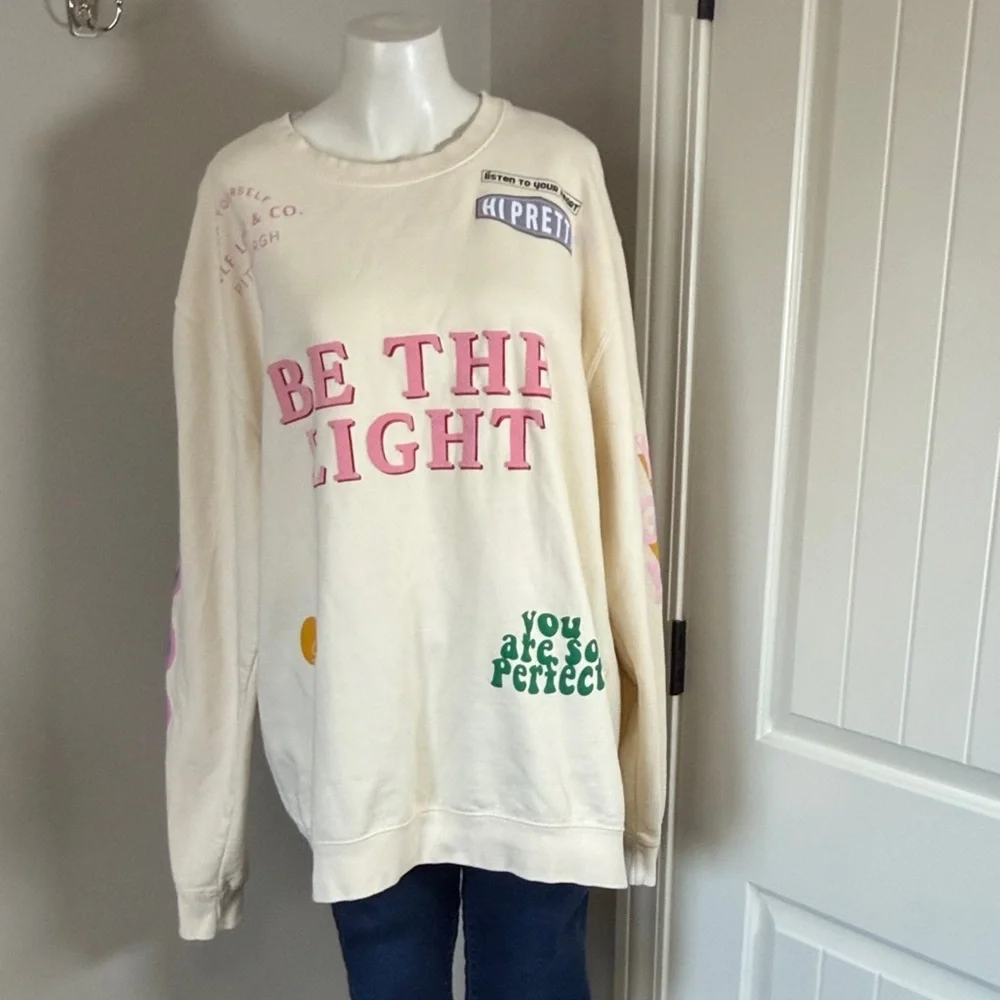 Skullhouse design Be The Light Crewneck: Vanilla limited edition Kelclight Sz XL